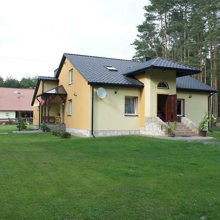 Hotel W Cieniu Sosen à Grebow Extérieur photo