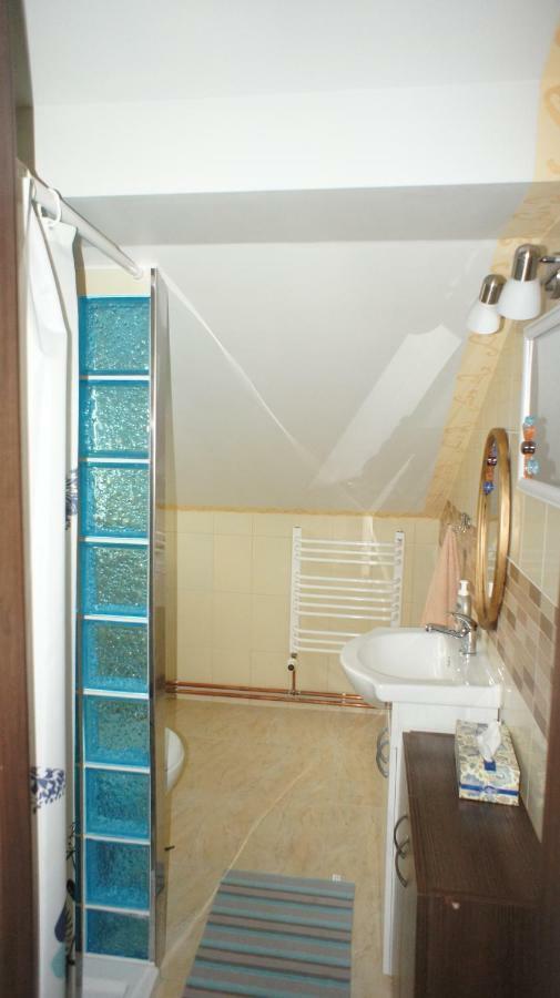 Hotel W Cieniu Sosen à Grebow Extérieur photo